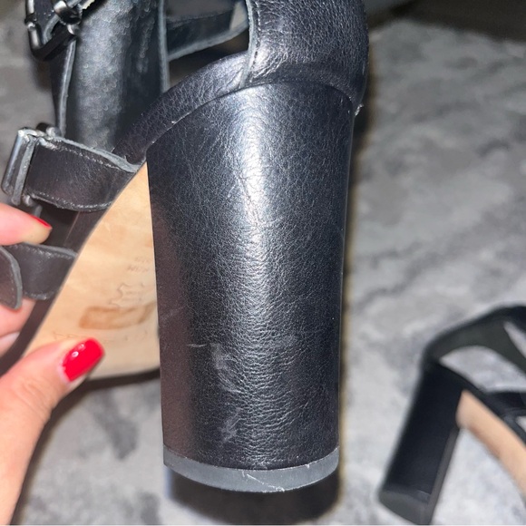 Via Spiga Black Leather Gladiator Open Toe Block Heels - Picture 10 of 11